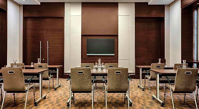 Le Meridien City Centre Bahrain