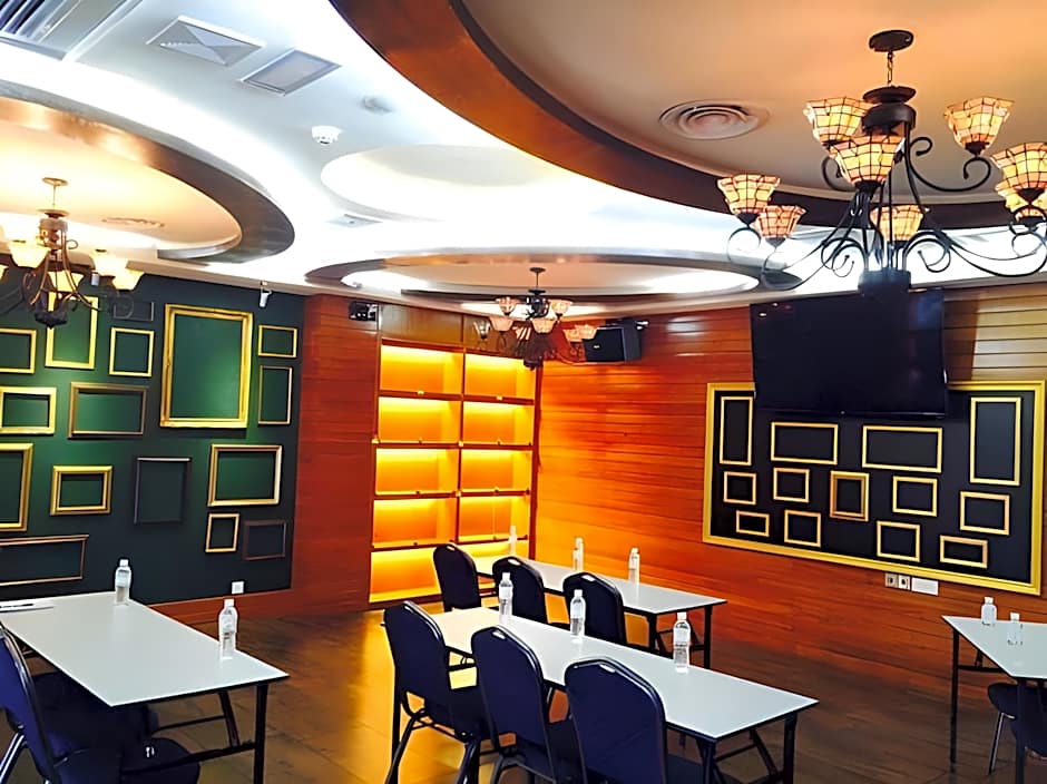 D North Star Hotel & Spa