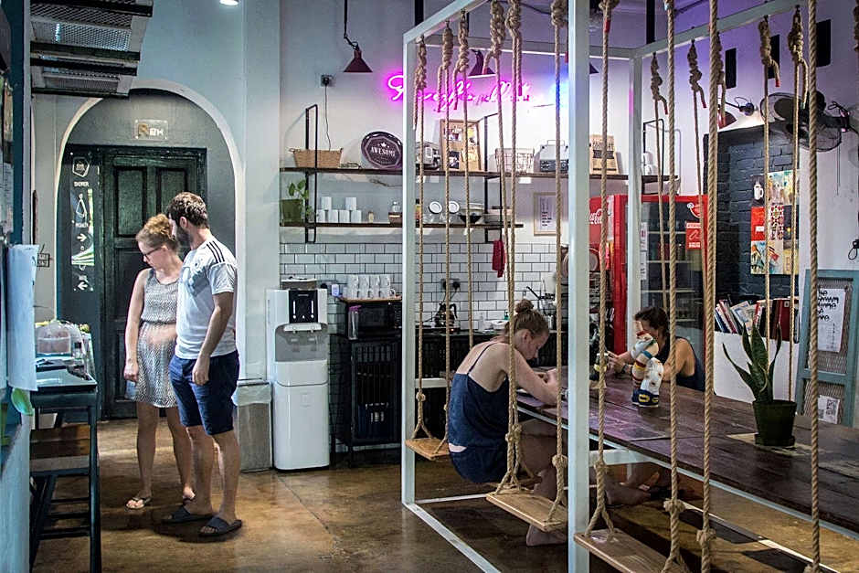 The Brownstone Hostel & Space
