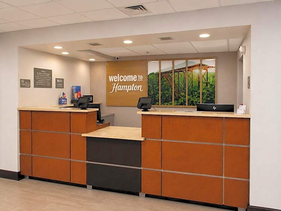 Hampton Inn Summersville