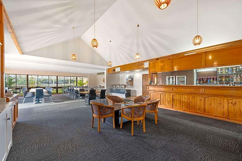 Comfort Inn & Suites Riverland