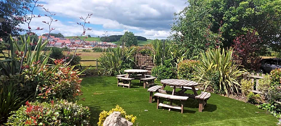 Meadow Farm Redditch by Marstons Inns