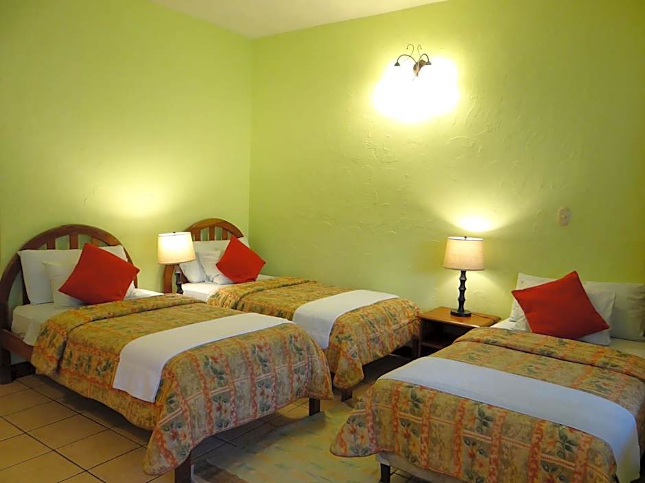 Hotel Jaguar Inn Tikal