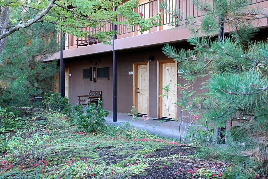 The Lodge at Riverside