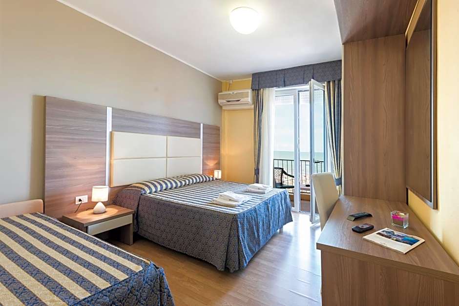 Hotel Columbus