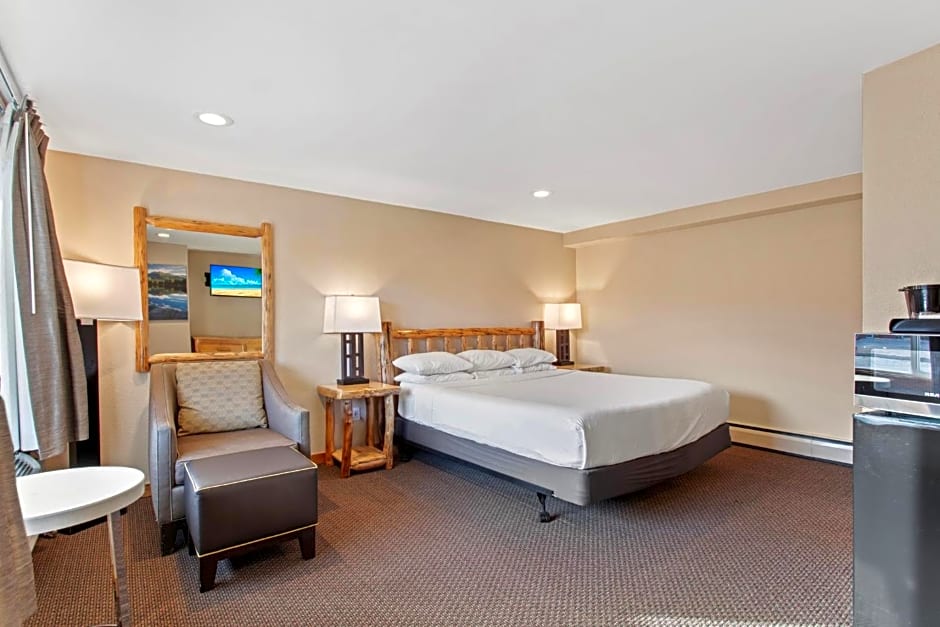 Discovery Lodge