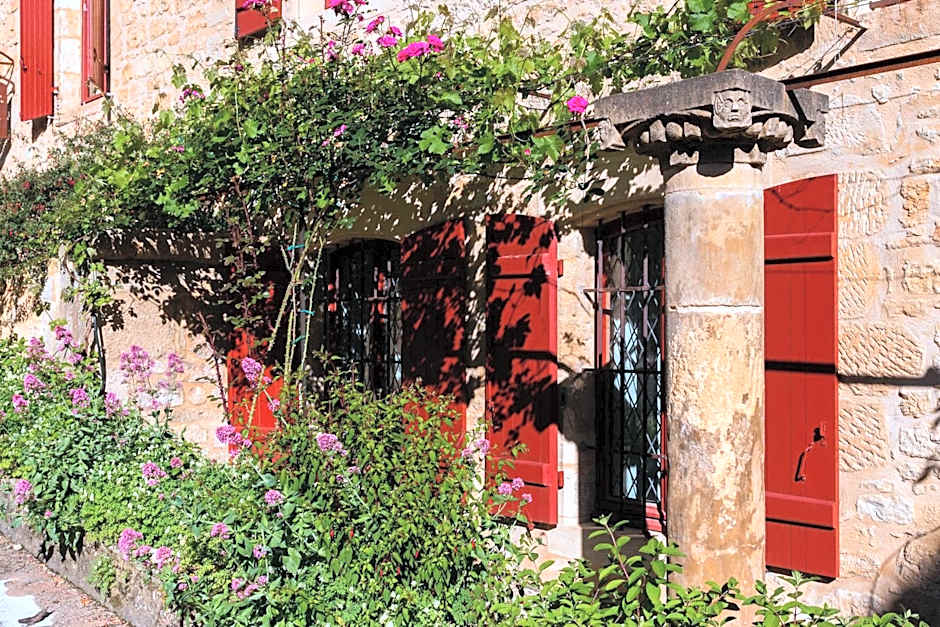 1 logis à Domme - Piscine & SPA