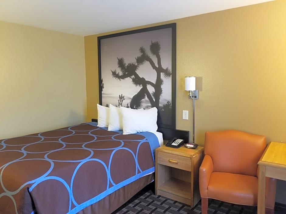 Super 8 by Wyndham Carson City