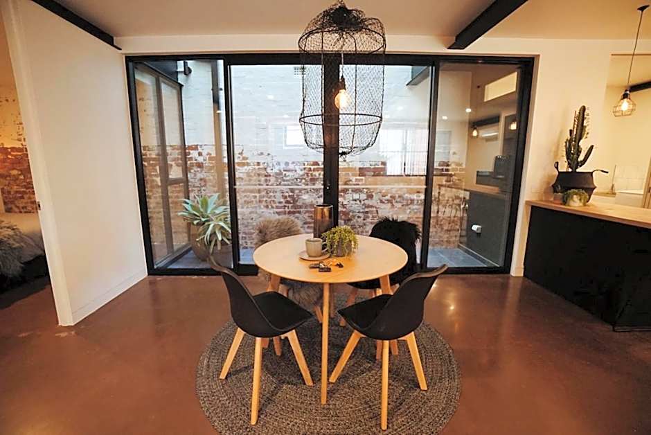 THE WAREHOUSE APARTMENTS