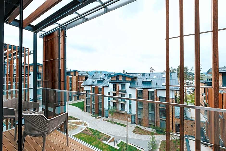 MOLO LIPNO RESIDENCE