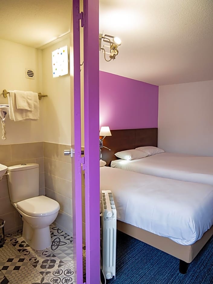 Contact Hotel Restaurant La Chaumière entre Orgeval et Flins A13 sortie 8