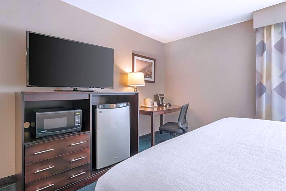 Best Western St. Clairsville Inn & Suites