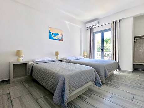 Standard Triple Room with Pool View