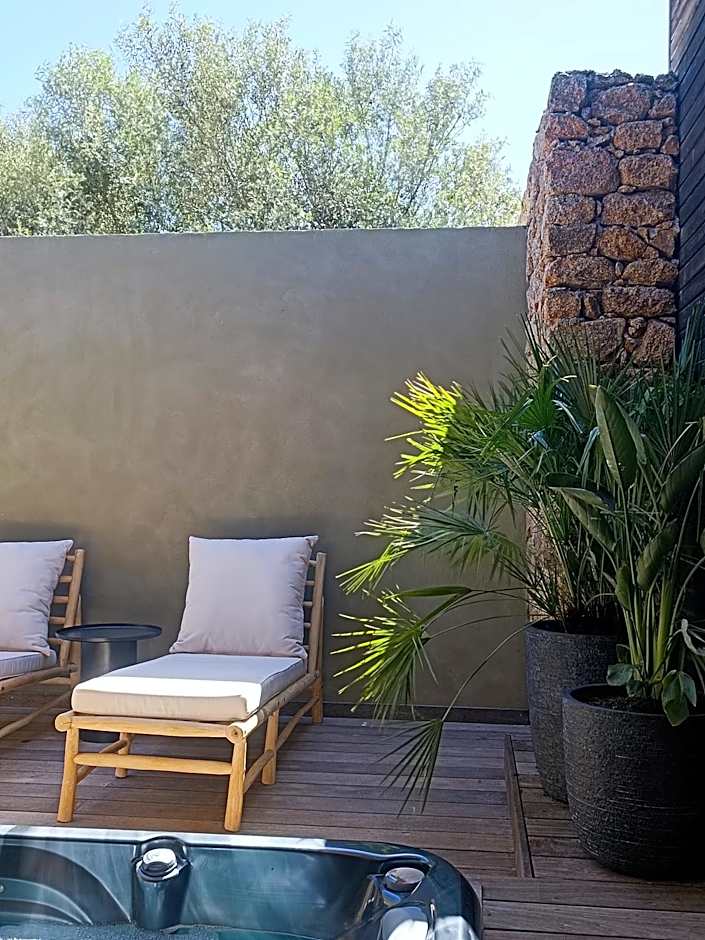 Hôtel Les Suites Du Maquis