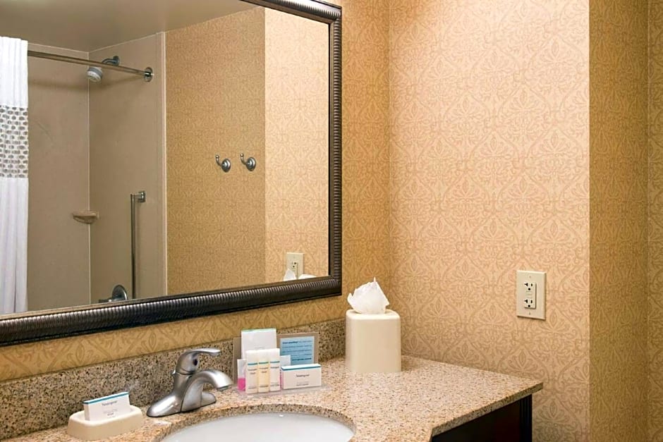Hampton Inn By Hilton Schenectady
