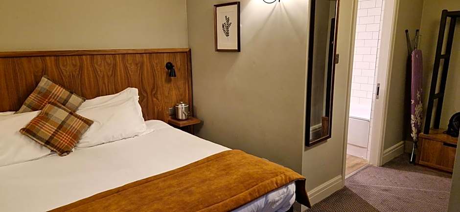 The Cross-Keys Hotel