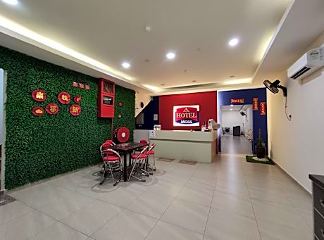 Mass Hotel