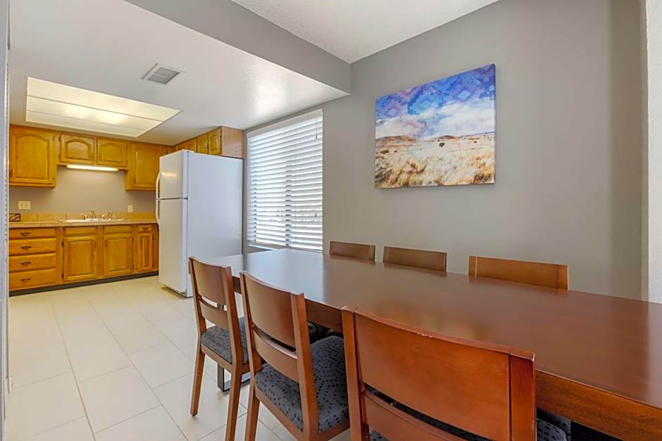 Best Western Pecos Inn