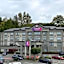 Coast Abbotsford Hotel & Suites