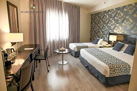 Family Room, (3 Single Beds)