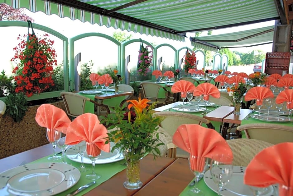 Logis Hotel Bellevue