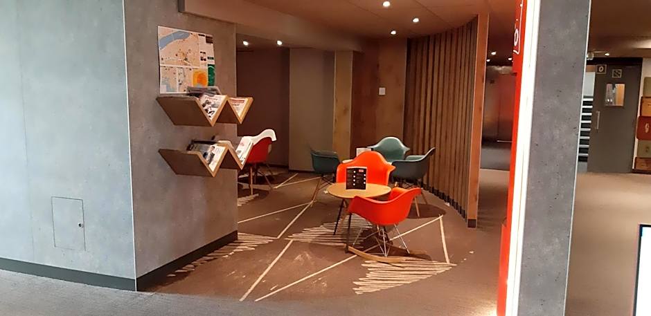 Ibis Arles