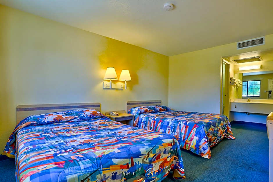 Motel 6-Kingman, AZ - Route 66 East