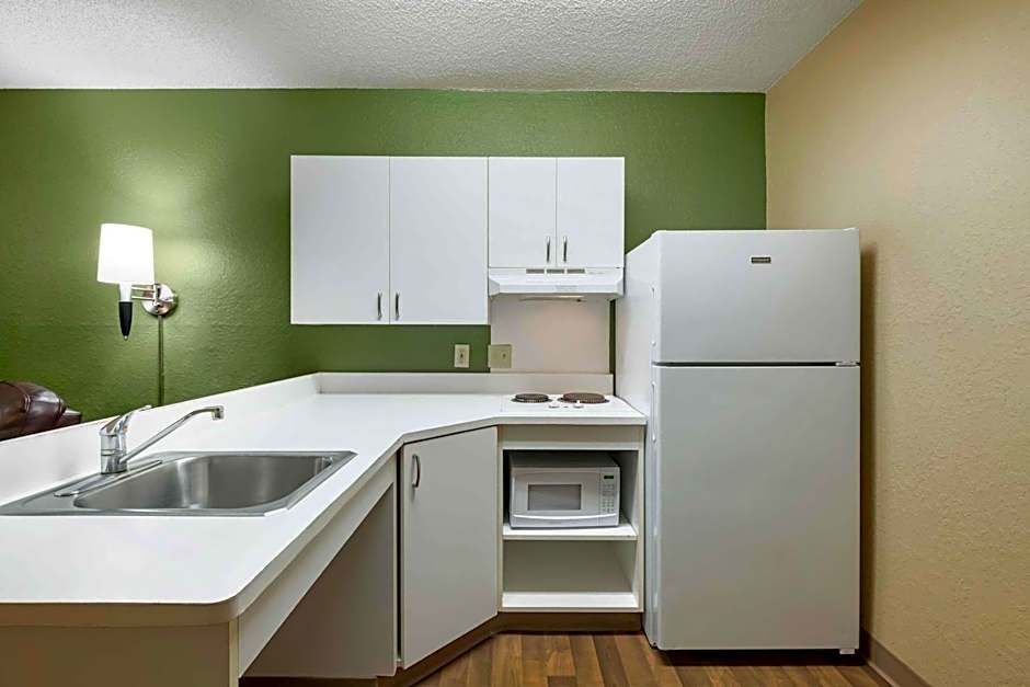 Extended Stay America Select Suites - Jacksonville - Lenoir Avenue East