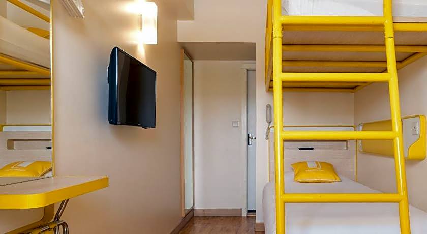 bloomrooms @ New Delhi Railway Station