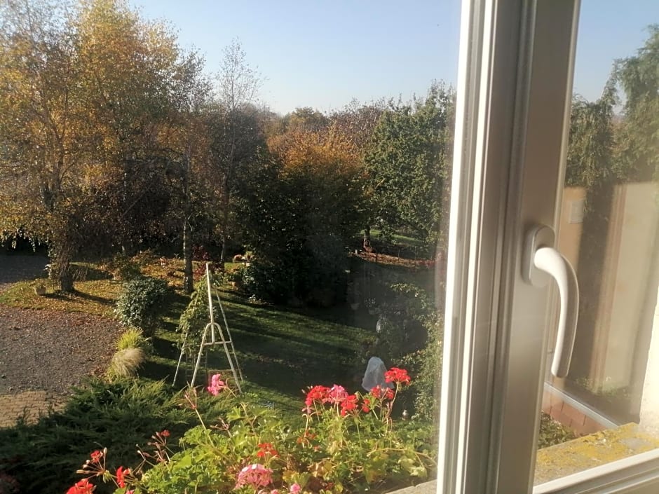 Maison D'hotes Les Vallees – Saint-Quentin-sur-le-Homme, IA