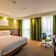 Hampton By Hilton Munich City West