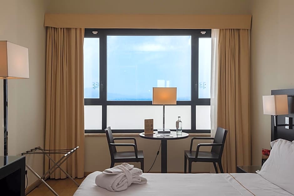 Sardegna Hotel - Suites & Restaurant