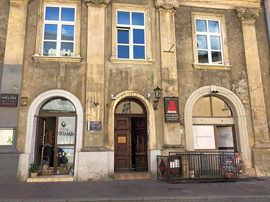 Green House – Krakow, MA