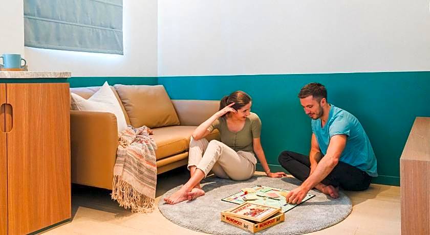 Weave Suites - Central West