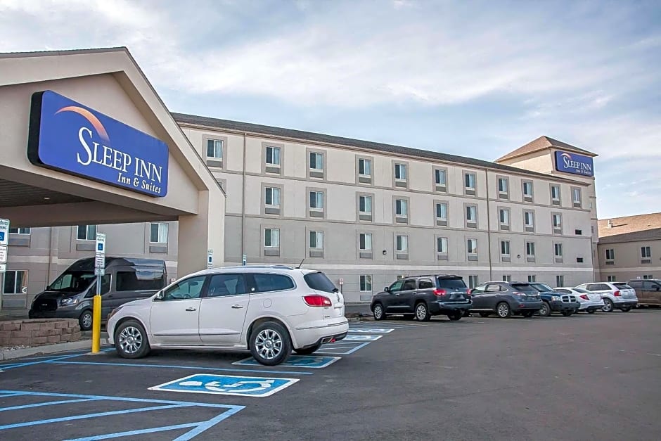 Sleep Inn & Suites Conference Center and Water Park