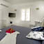 B&B Jolie
