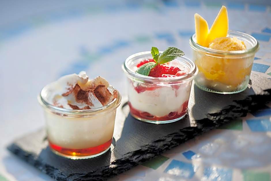 Art Hotel Ristorante Posta Al Lago