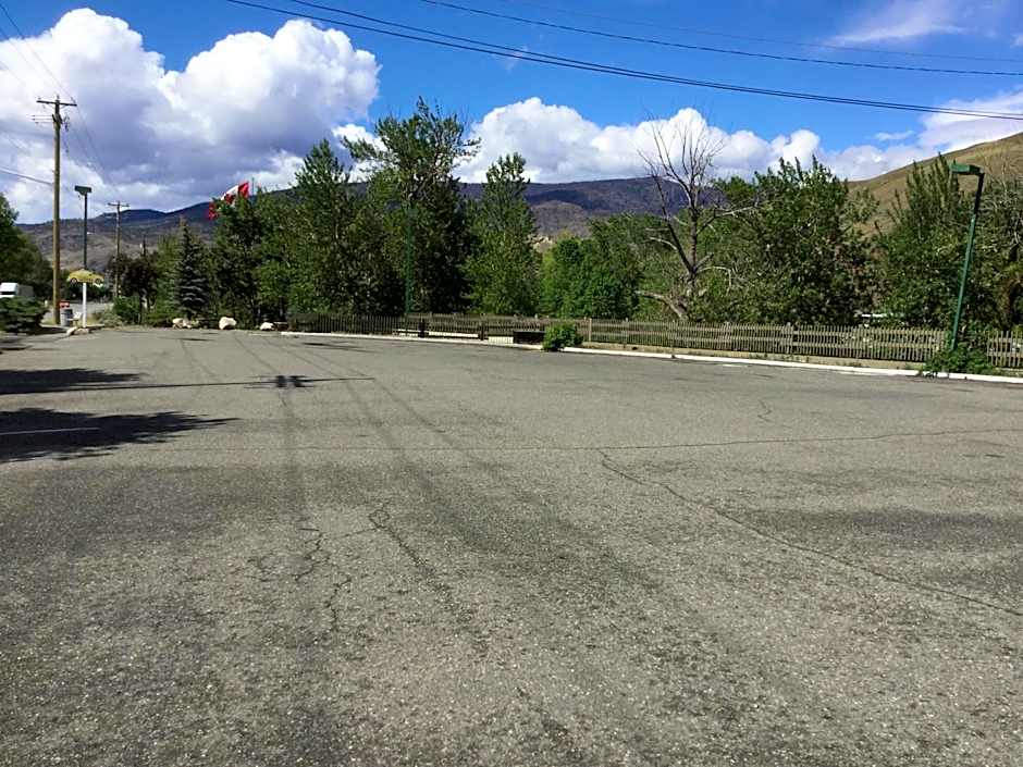 Riverside Motel Cache Creek