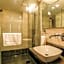 Hotel The Basil Park