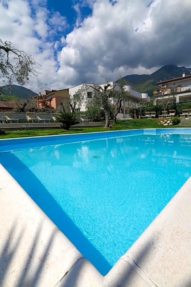 Borgo degli Ulivi Residence di Olympic Garda Lake