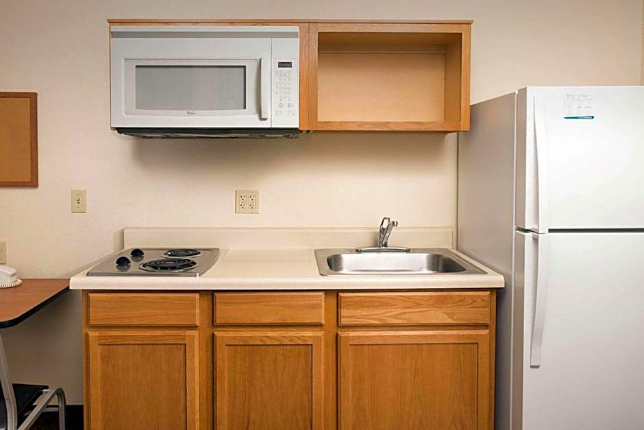 WoodSpring Suites Midland