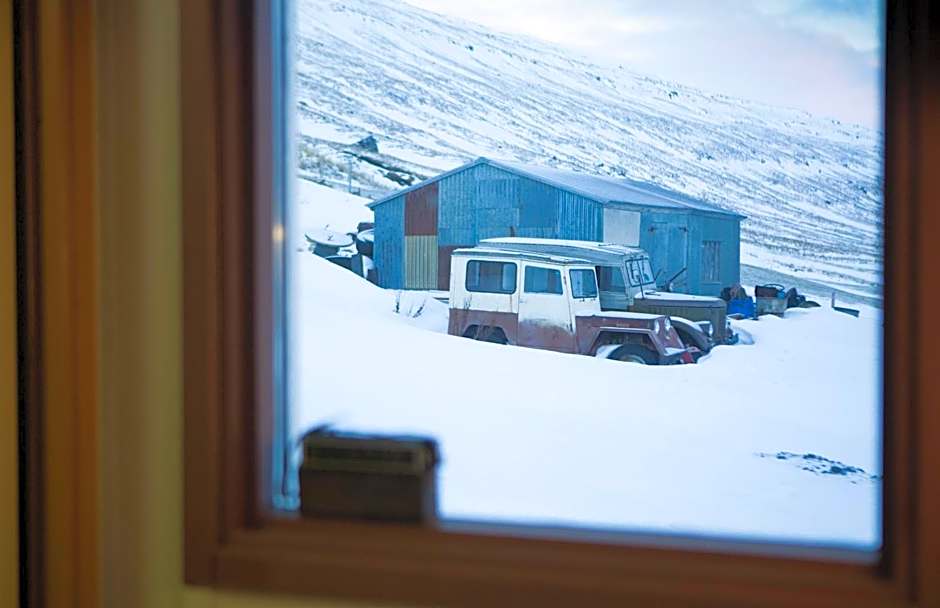 Wilderness Center / Óbyggðasetur Íslands