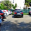 Daniel Apartments