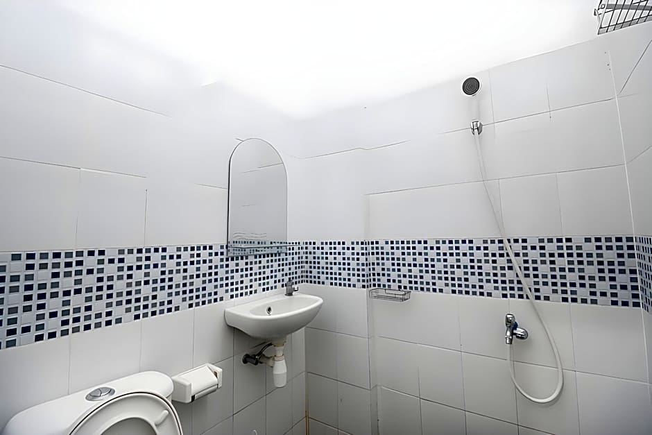 RedDoorz Syariah @ Lampung Walk