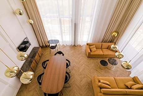Presidential Suite with Balcony