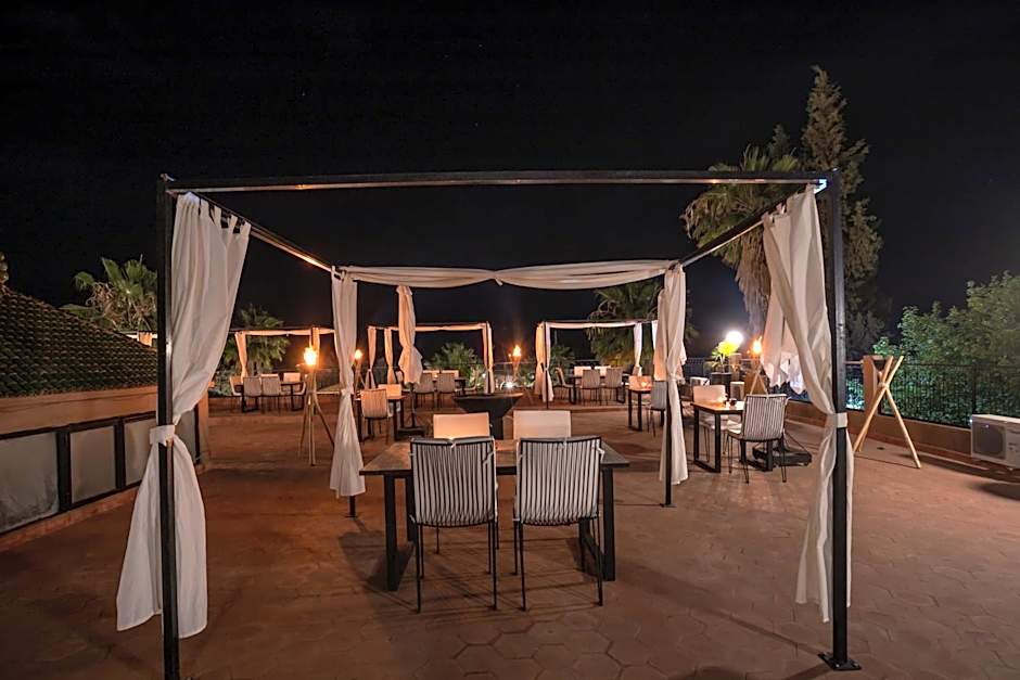 Just V hotel & Spa