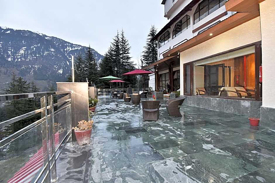 Hotel Snowcrests Manor