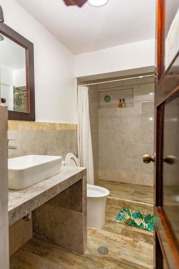 Gringo Bill's Boutique Hotel