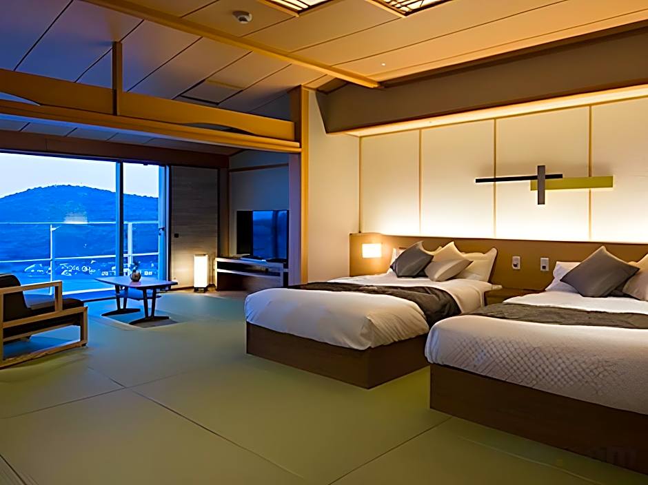 Toba Seaside Hotel