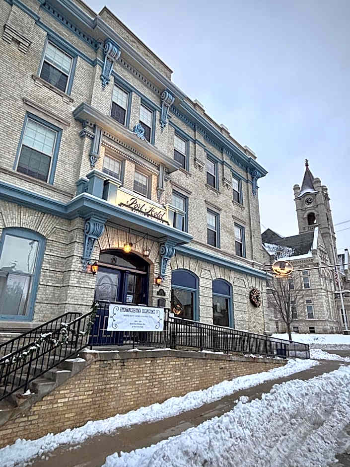 The Port Hotel